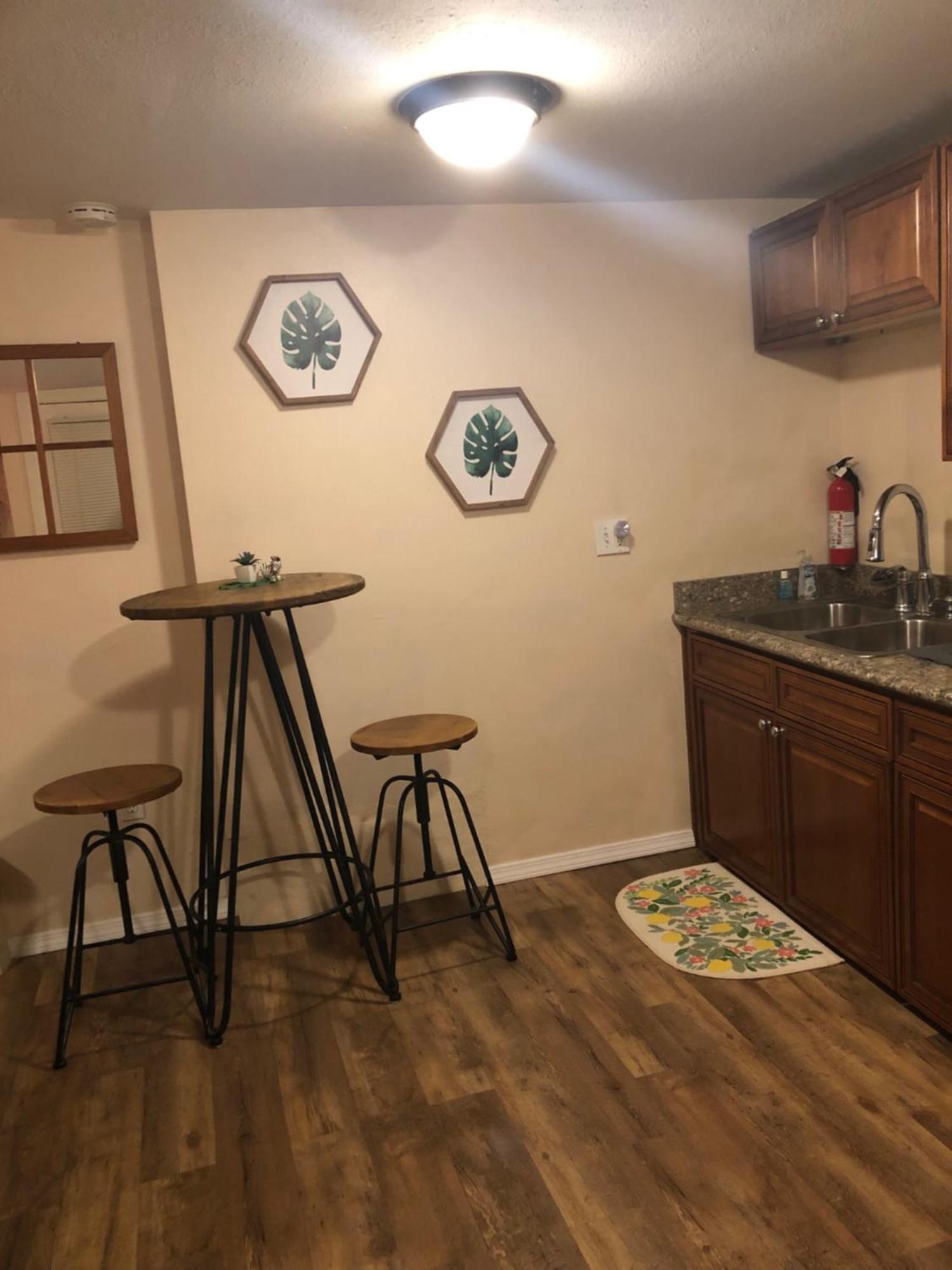 Apartment Jungle Theme